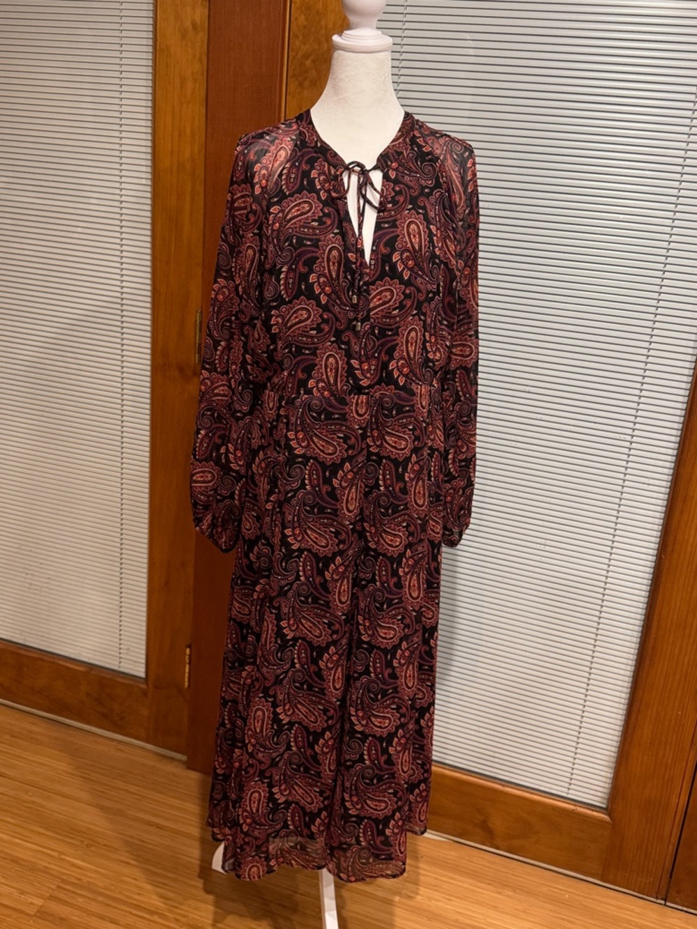 Tommy Hilfiger Boho Paisley Tie-Neck Maxi Dress in orange, gold, black Size 16